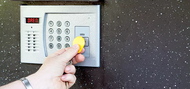 Electronic Door Lock Installation Vincennes